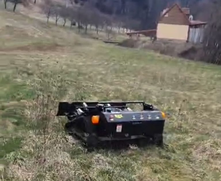 Super compliments from Czech remote slope lawn mower customers